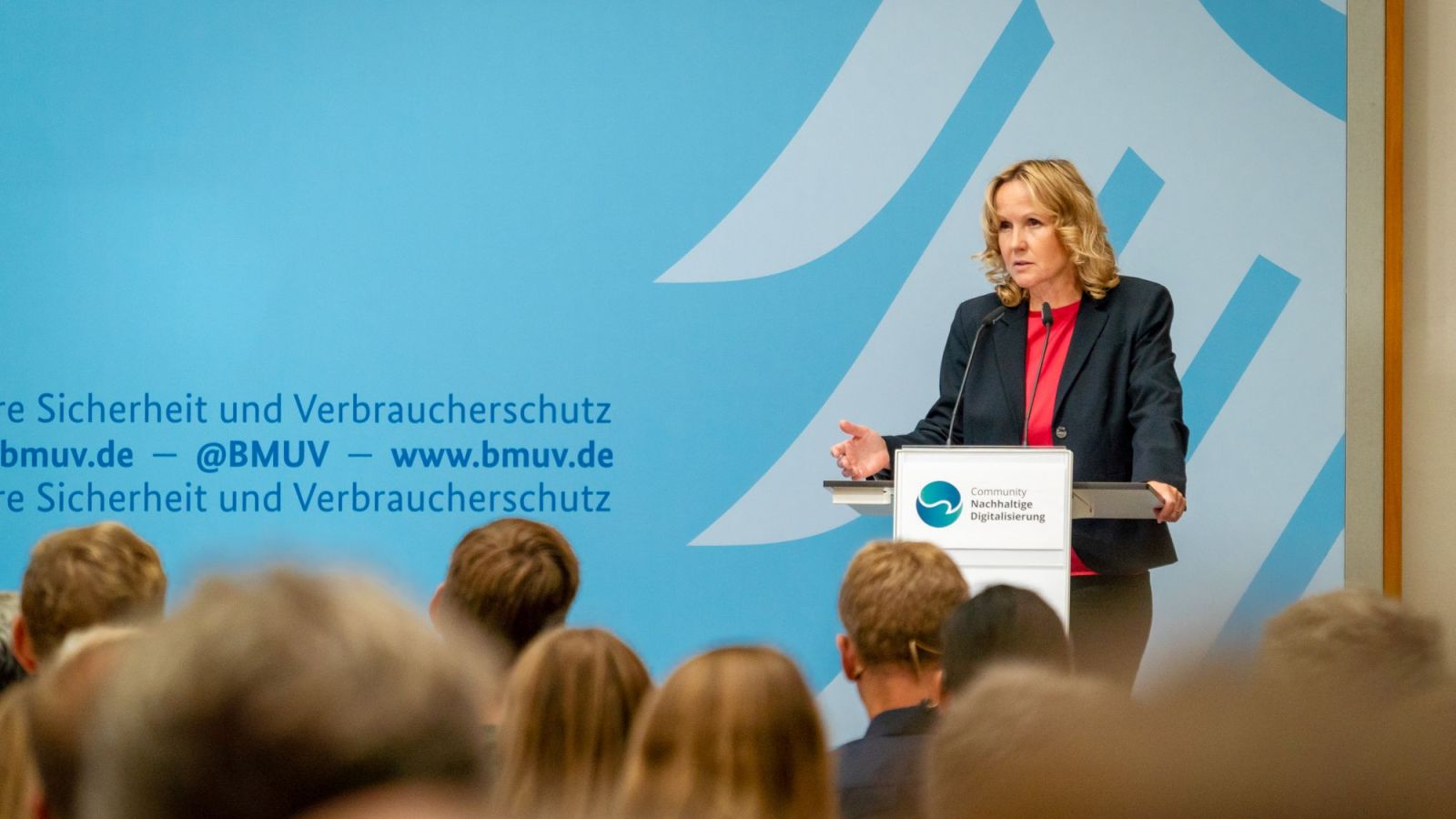 Bundesumweltministerin Steffi Lemke bei der Community Convention 2023